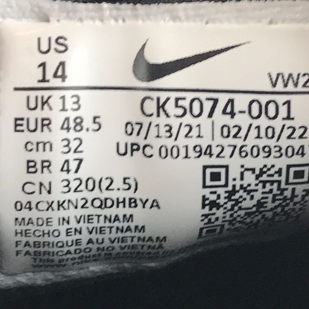 Nike Renew Retaliation 2 Black/White Athletic Shoes CK5074-001 Men's Size 14 - Picture 9 of 11